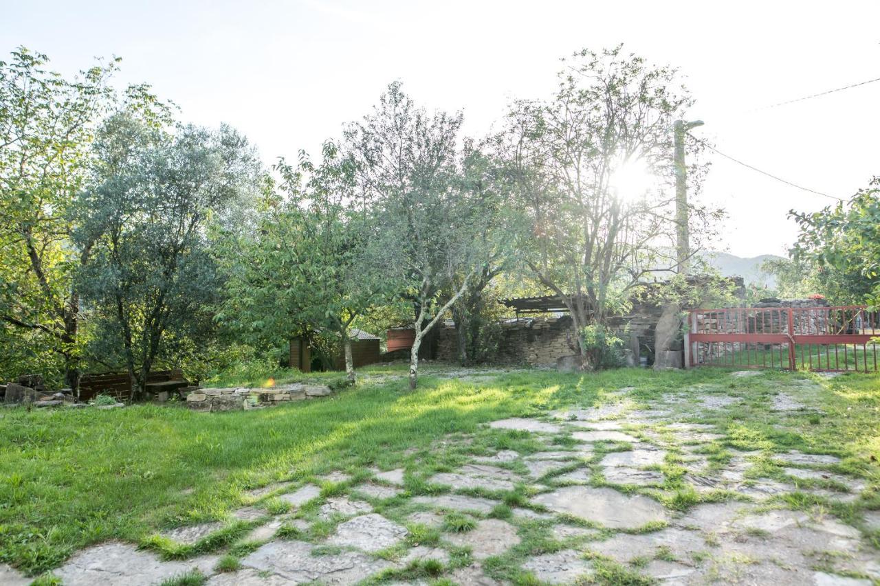Seki Sest Villa Socerga Exteriör bild